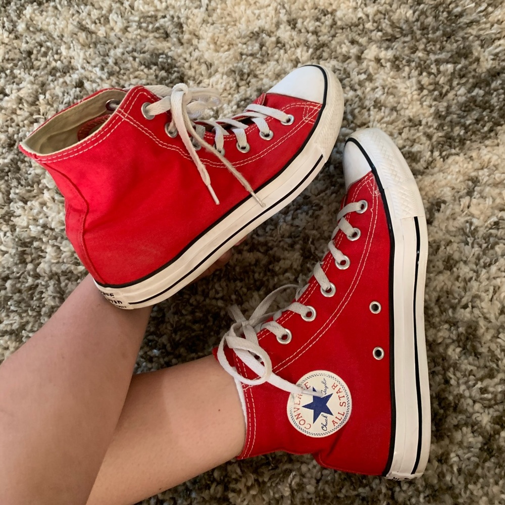 Red Converse